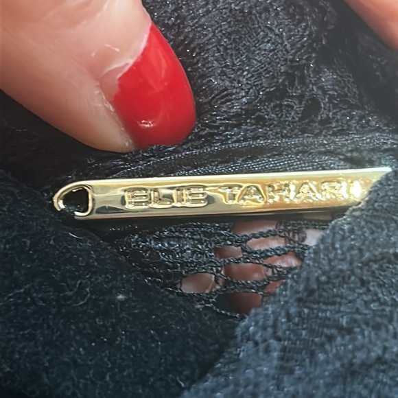 Ellie Tahari Lace blouse EUC - Picture 6 of 7